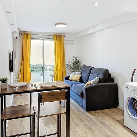 Studio Proche Mer - Climatise - Place De Parking Appartement *